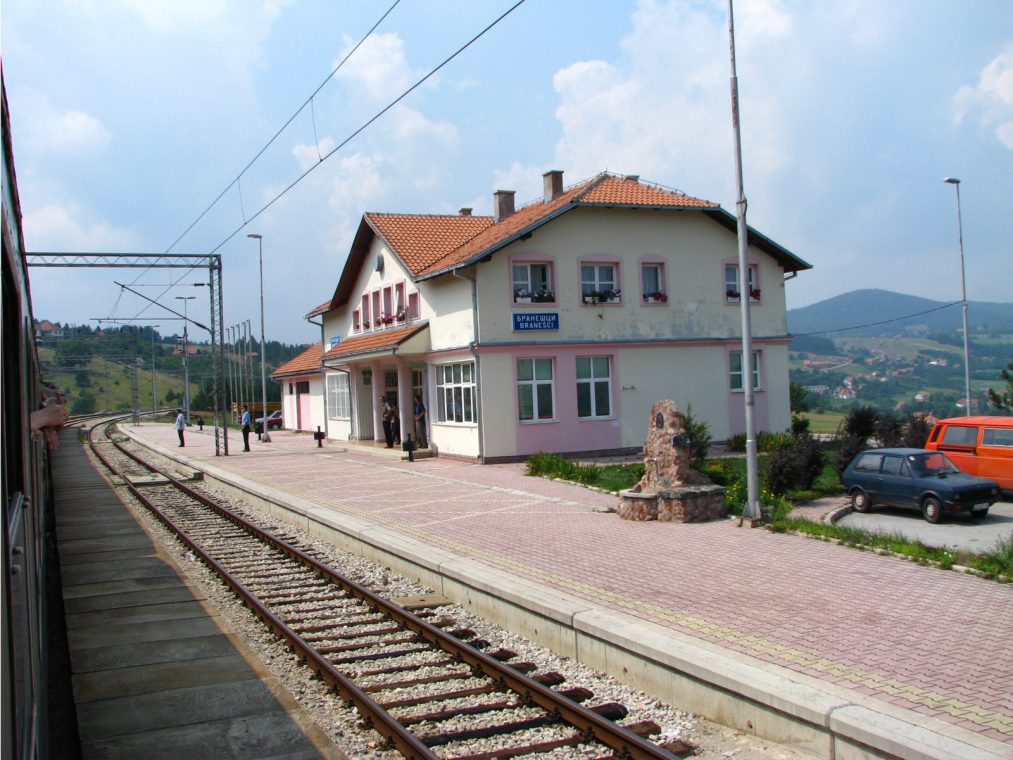 Železnička stanica Branešci